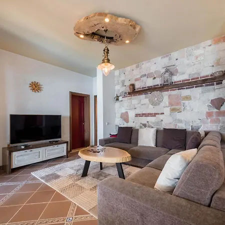 Hacienda Del Sol - Μπαλτσίκ